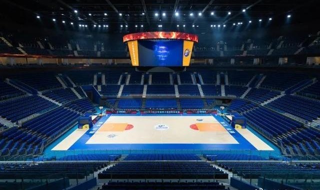 媒体人：四川男篮遭法院裁决需支付6.58亿元，四川女篮投资人暂时救火