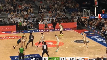 1639289770383096688.gif 3.gif